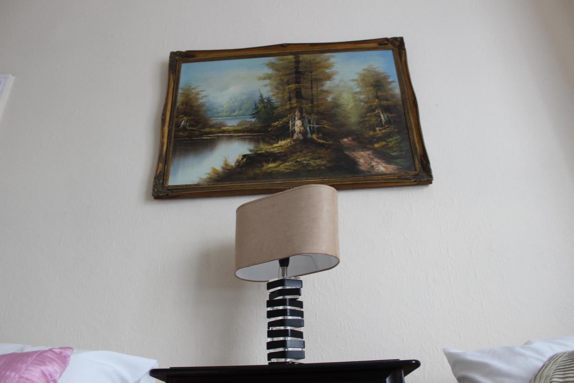 Mother-In-Law Guest House Hotel Leeds ลีดส์ ภายนอก รูปภาพ